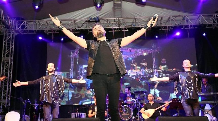 Salihli&rsquo;de 24. Şeftali Şenliği Başlıyor