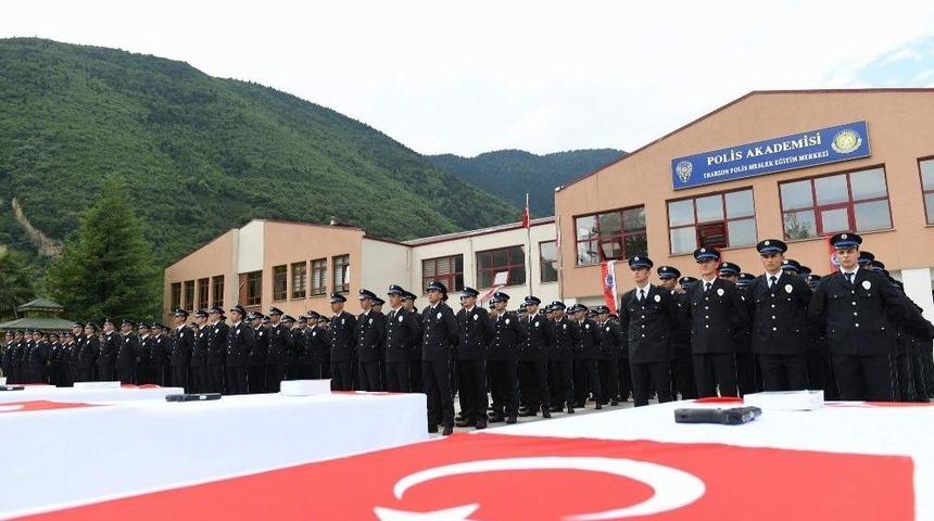 Trabzon Polis Meslek Eğitim Merkezi Yeni Mezunlarını Verdi