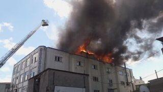 Beyoğlu Okmeydanı’nda 4 Katlı Binanın Çatı Katında Bulunan Tekstil Atölyesinde