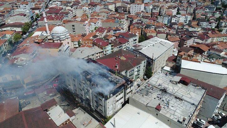 (özel) Beyoğlu’nda Tekstil Atölyesindeki Yangın Havadan Görüntülendi G1