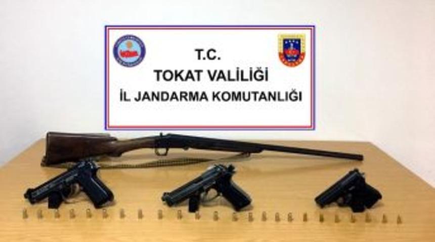 Tokat Jandarmasından Ruhsatsız Silah Operasyonu