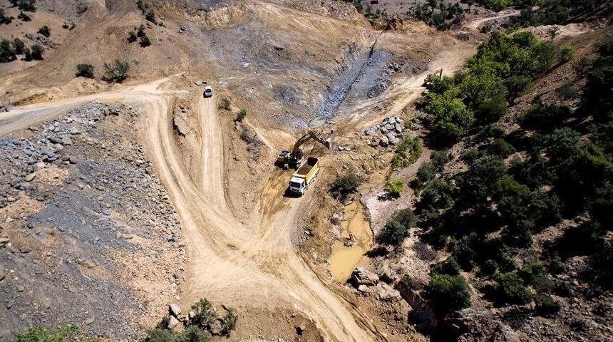 Demirci Sayık Göletinin 3’te 1’i Tamamlandı