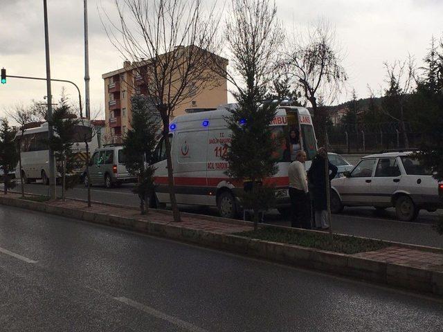 Kütahya’da Zincirleme Trafik Kazası: 1 Yaralı