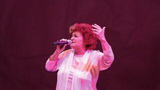 Selda Bağcan: Babam tifodan öldü