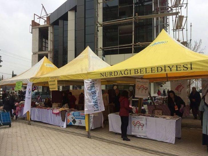 Kadınlar İçin Bilgilendirme Ve Farkındalık Sergisi G1