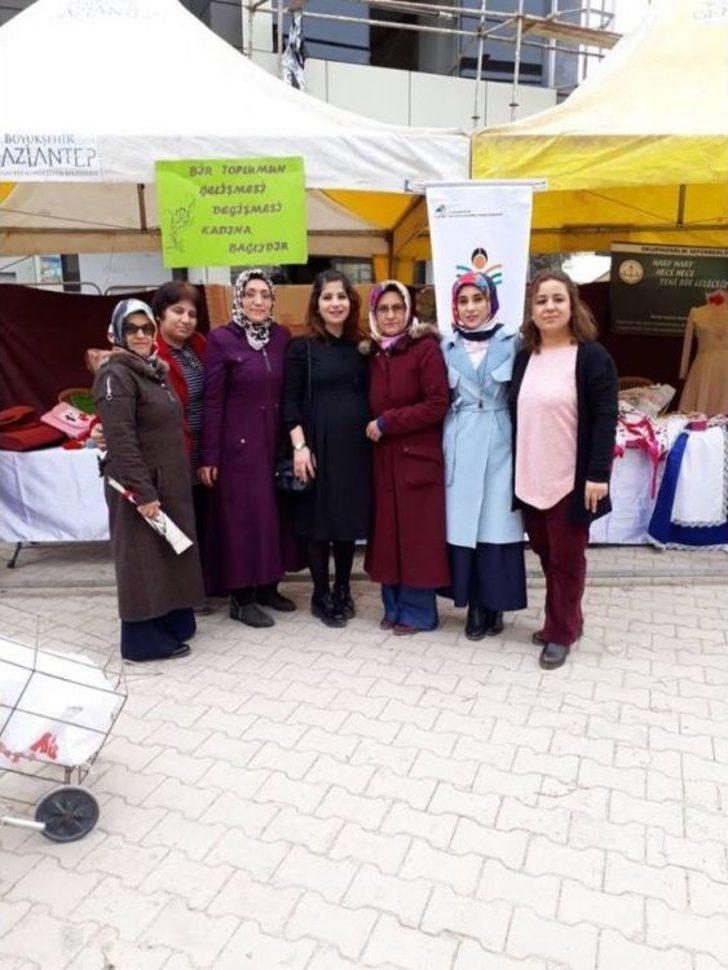 Kadınlar İçin Bilgilendirme Ve Farkındalık Sergisi G5