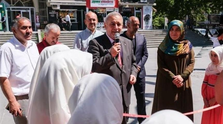 Merkez Kur&rsquo;an Kursları Yararına Kermes D&uuml;zenlendi