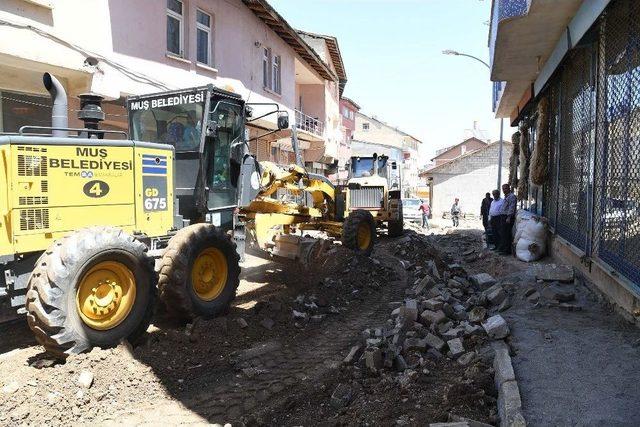 Bitlis Caddesi’nde Asfalt Hazırlığı