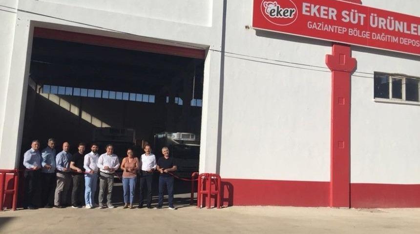 Eker, G&uuml;neydoğu&rsquo;da İl Deposunu Gaziantep&rsquo;e A&ccedil;tı