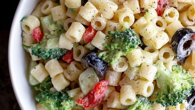 Sebzeli Yaz Salatası