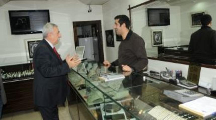 Tesk Genel Başkanı Paland&ouml;ken: &ldquo;altın Dolandırıcılığı En &Ccedil;ok İnternet &Uuml;zerinden Yapılıyor&rdquo;