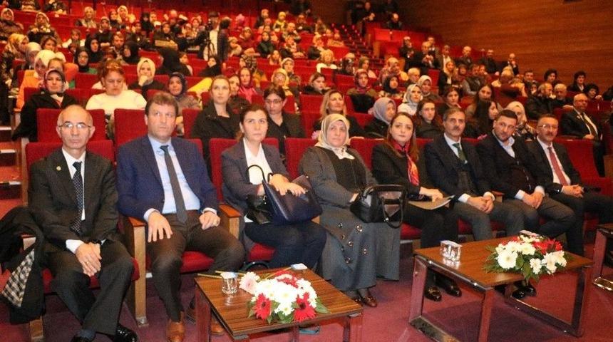 Cumhurbaşkanı Başdanışmanı Oru&ccedil; Kadın Zirvesine Katıldı