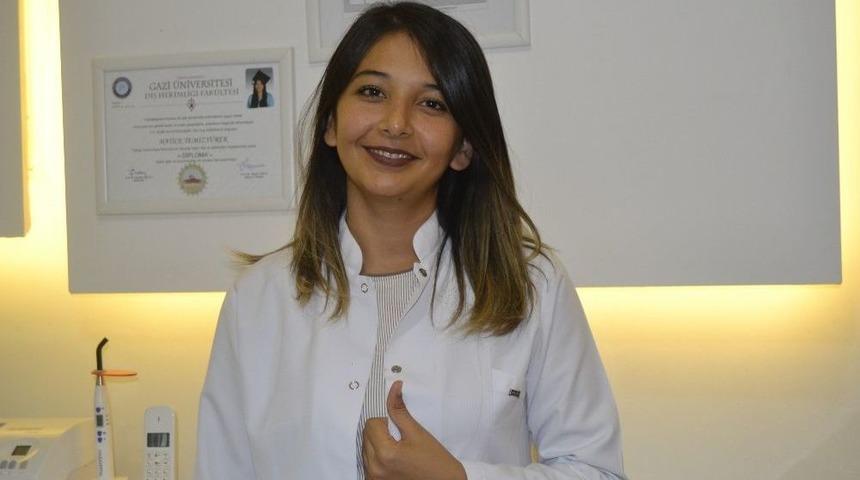 (&ouml;zel Haber) Diş Hassasiyeti Yazın Ni&ccedil;in &Ccedil;ok Hissediliyor