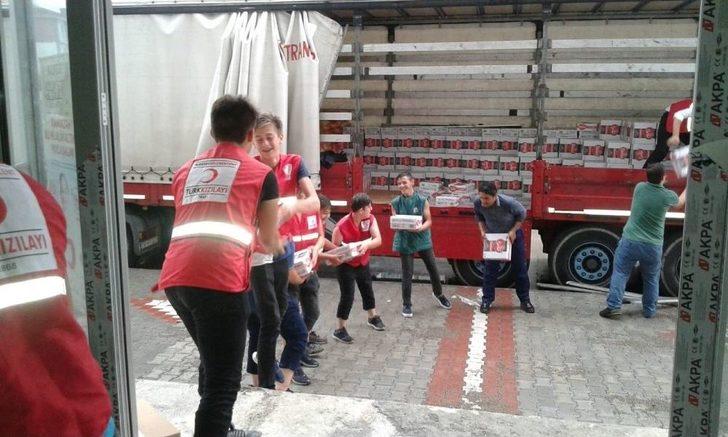 Kızılay’dan Bin 400 Aileye Gıda Yardımı G2