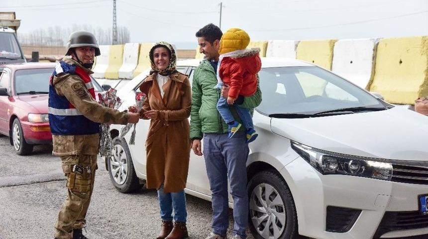 8 Mart D&uuml;nya Kadınlar G&uuml;n&uuml;