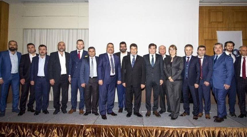 Mosfed Başkanı G&uuml;le&ccedil;: &ldquo;ihracat Vatani G&ouml;revdir"