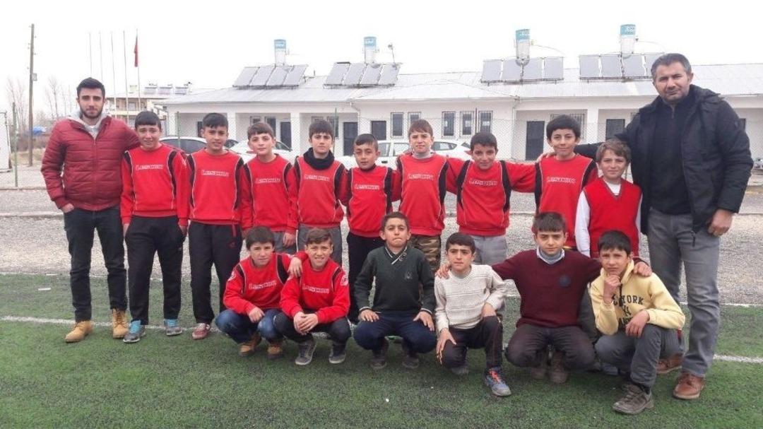 Van&rsquo;ın Şampiyon Takımı Yola &Ccedil;ıktı