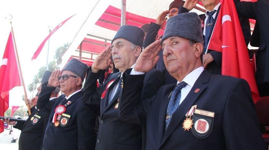 Kıbrıs Barış Harekatı&rsquo;nın 44. Yıl D&ouml;n&uuml;m&uuml; Mersin&rsquo;de T&ouml;renle Kutlandı