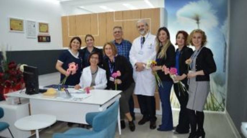 Ada Tıp Hastanesinde 8 Mart Kutlandı