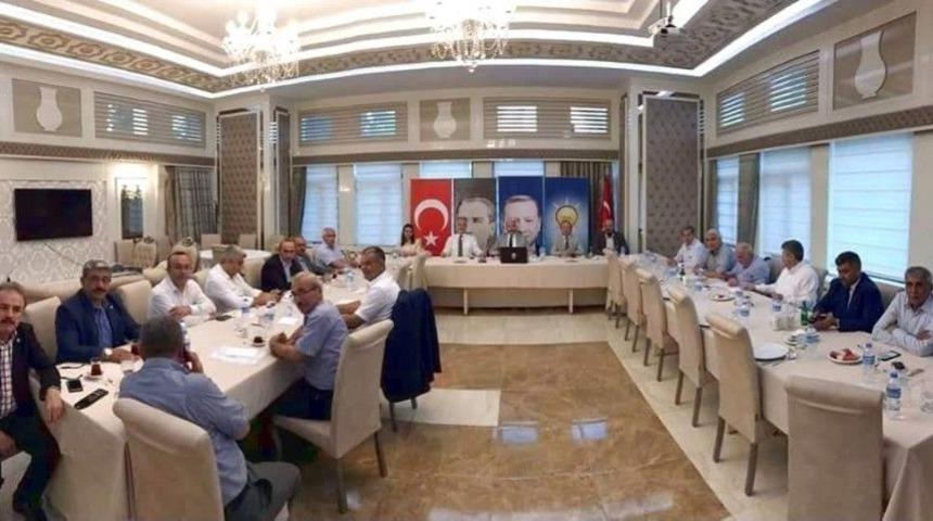 Ak Parti&rsquo;den İstişare Ve Değerlendirme