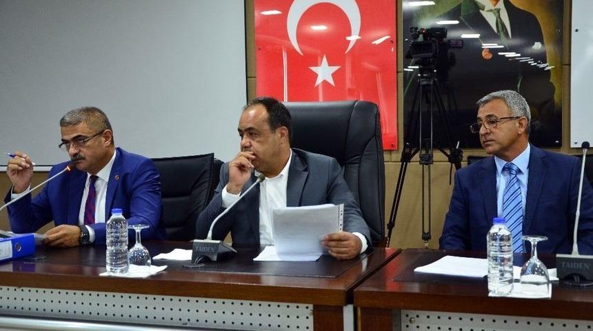 Adana&rsquo;da Okulların İlk G&uuml;n&uuml; Ulaşım &Uuml;cretsiz