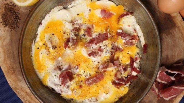 Osmanlı Usulü Pastırmalı Yumurta