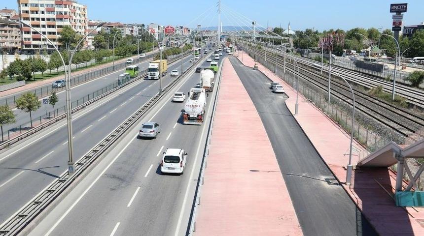 Toplu Taşıma Ara&ccedil;larının Ek Şeridi A&ccedil;ılıyor