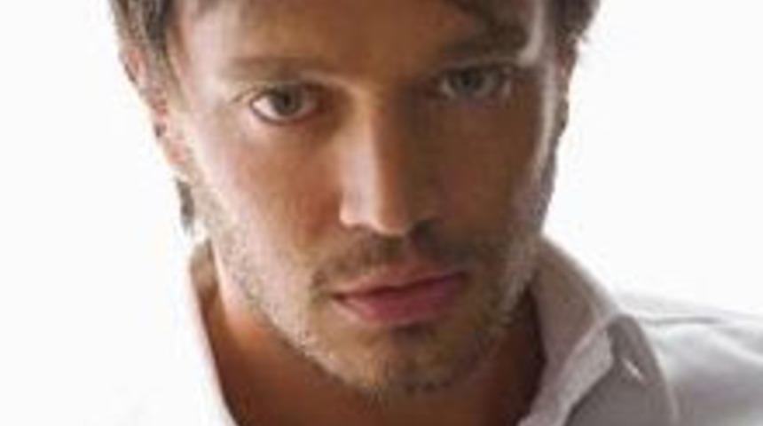 Murat Boz'dan Menajer Aşkına &Ouml;vg&uuml;