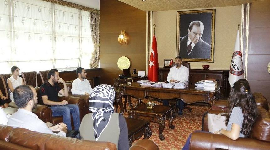 Yeşilboğaz: "&ouml;ncelikli Sorunumuz &Uuml;lkemizin Geleceğidir"