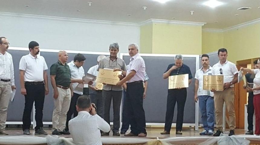 Havran&rsquo;da Beyaz Bayraksız Okul Kalmayacak