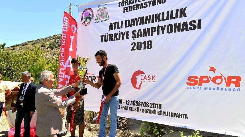 Atlı Dayanıklılık Yarışları T&uuml;rkiye Şampiyonası Isparta&rsquo;da Tamamlandı
