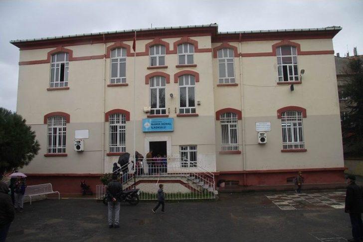 (özel Haber) 7 Yaşındaki Çocuğun Sınıfta Darp Edildiği İddiası G3