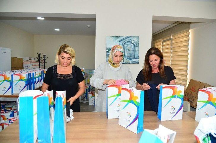 Beylikdüzü’ndeki Çocuklar Erken Bayram Sevinci Yaşadı G1