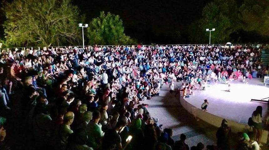 Bigalılar Açık Hava Sinemasını Sevdi