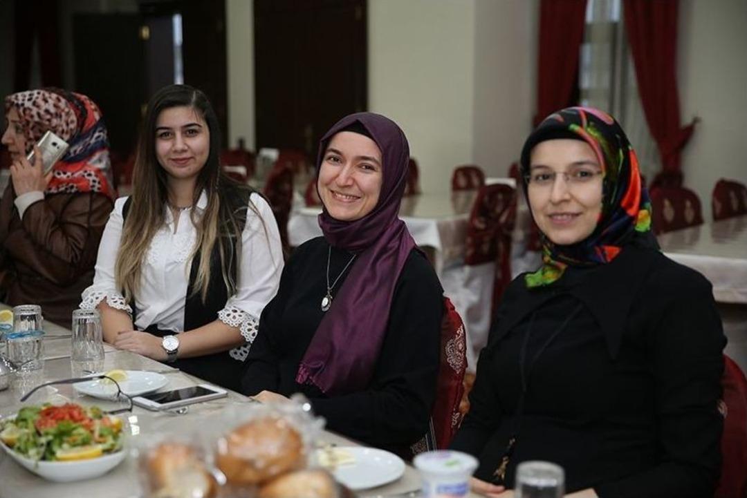 Başkan Ercan Kadın &Ccedil;alışanlarıyla Bir Araya Geldi