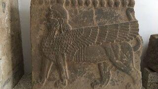 Sfenksli Bazalt Ortostat Evine Döndü