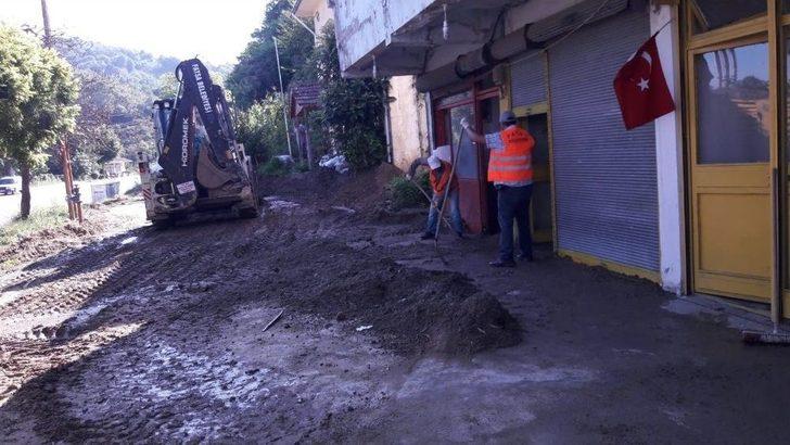 Sel Sonrası Temizlik Çalışmaları Devam Ediyor G1