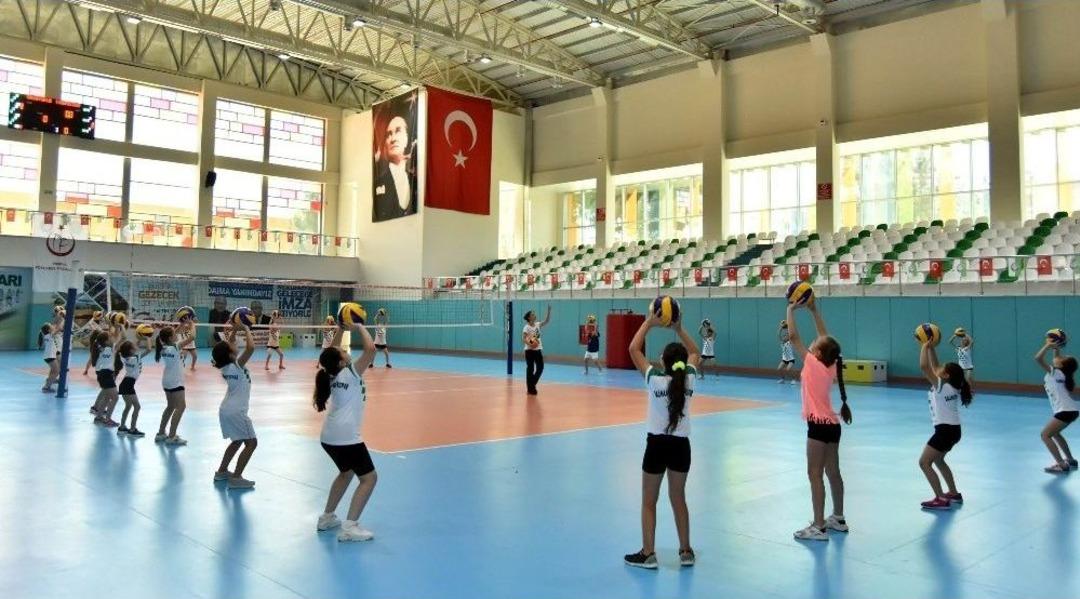 Salihli&rsquo;de Eğlenceli Yaz Devam Ediyor