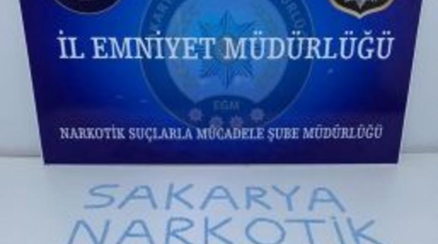 Otob&uuml;s Terminalinde 539 Adet Ecstasy Hap Ele Ge&ccedil;irildi