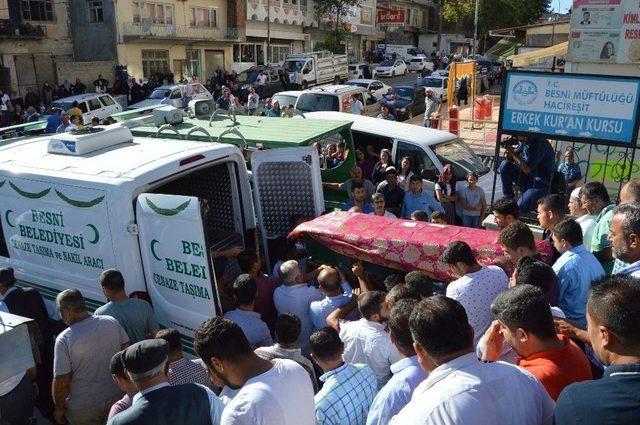 Adana’da Küp Şelalelerinde Boğulan Kişiler Defnedildi