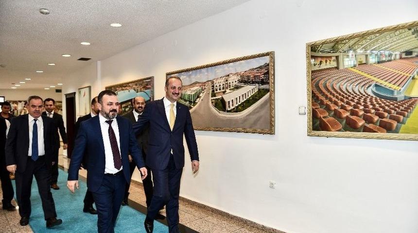 Başkan Akg&uuml;l, Başkan Ercan&rsquo;ı Makamında Ağırladı