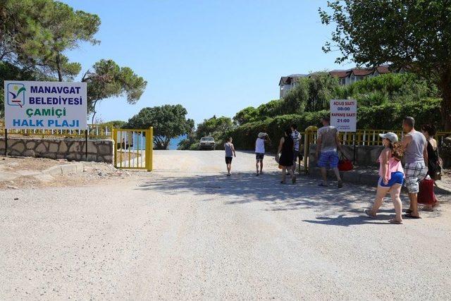 Manavgat Belediyesi’nden Sorgun Çamiçi’ne Ücretsiz Halk Plajı