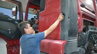 Afyonkarahisarlı Tır Şoförü Yaptığıyla Herkesi Şaşırttı