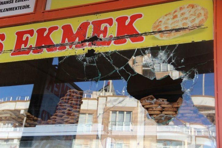 Akrabaların Kavgasında Silahla Vurulan 2 Kardeş Yaralandı G4