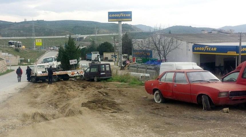 Zabıtadan Hurda Ara&ccedil; Temizliği