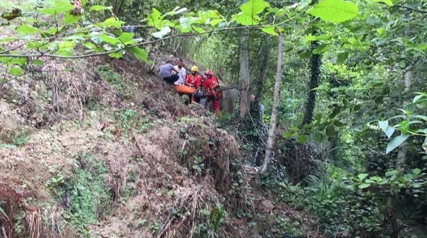 U&ccedil;uruma D&uuml;şen Yaşlı Adam Kurtarıldı