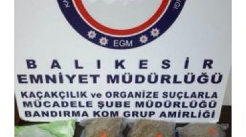 Cezaevi Firar&icirc;si Uyuşturucu Satarken Yakalandı