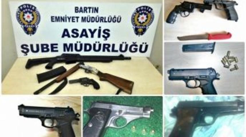 Bartın Emniyetinden Ruhsatsız Silah Operasyonu