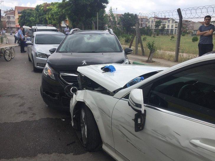 Uyuşturucu Satıcısı İle Polis Kovalamacısı Sonucunda 6 Araç Kullanılamaz Hale Geldi G5