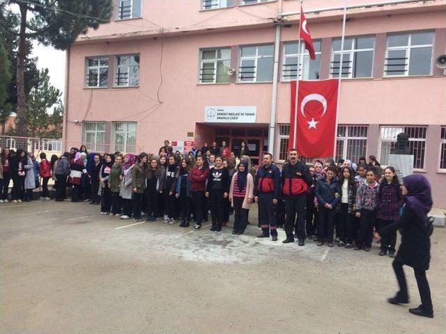 Yapılan Tatbikatla Yangına Nasıl Müdahale Edeceklerini Öğrendiler